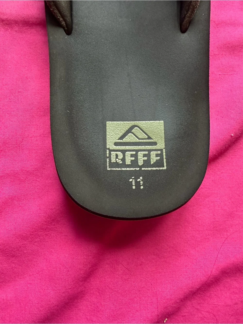 Reef Men’s Brown Flip-Flops size 11